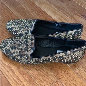 Steve Madden Shoes - Steve Madden leopard studded flats Steve Madden Shoes - Steve Madden leopard studded flats